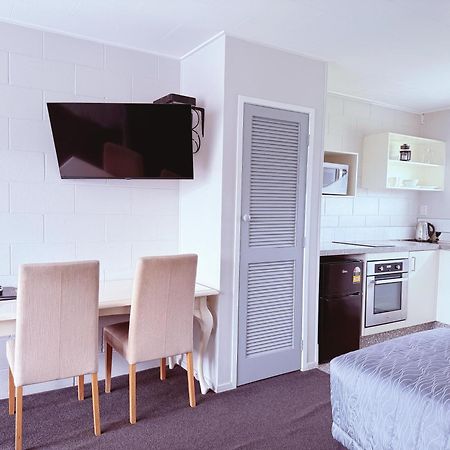 Continental Motel Whangarei Extérieur photo