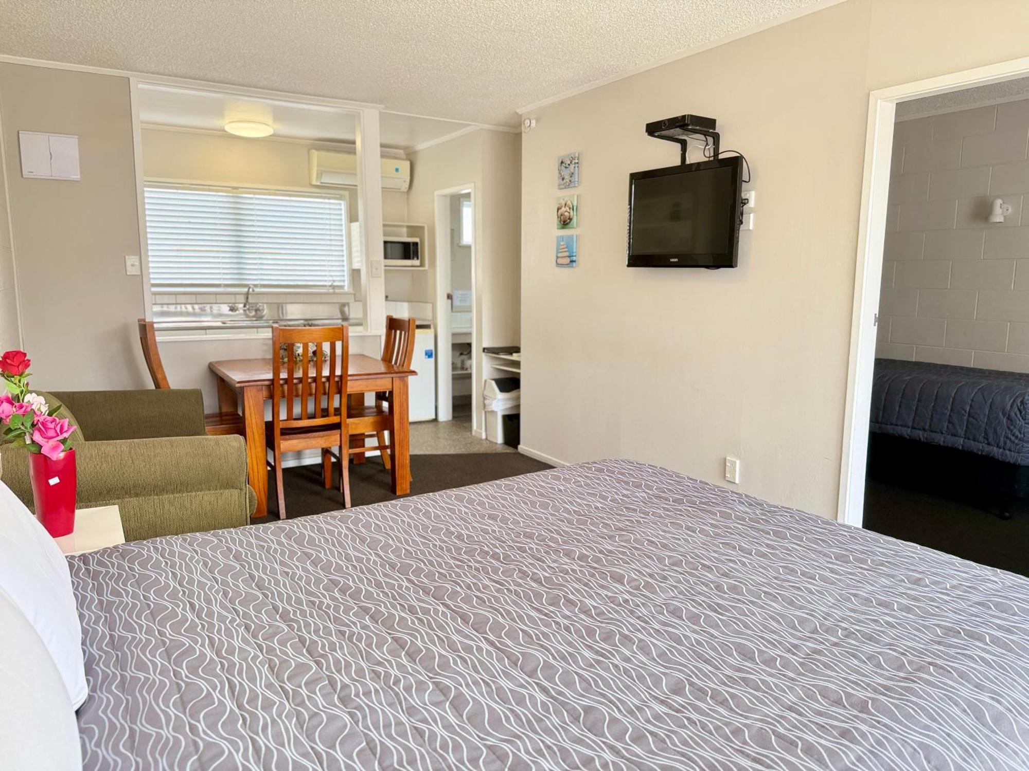 Continental Motel Whangarei Extérieur photo