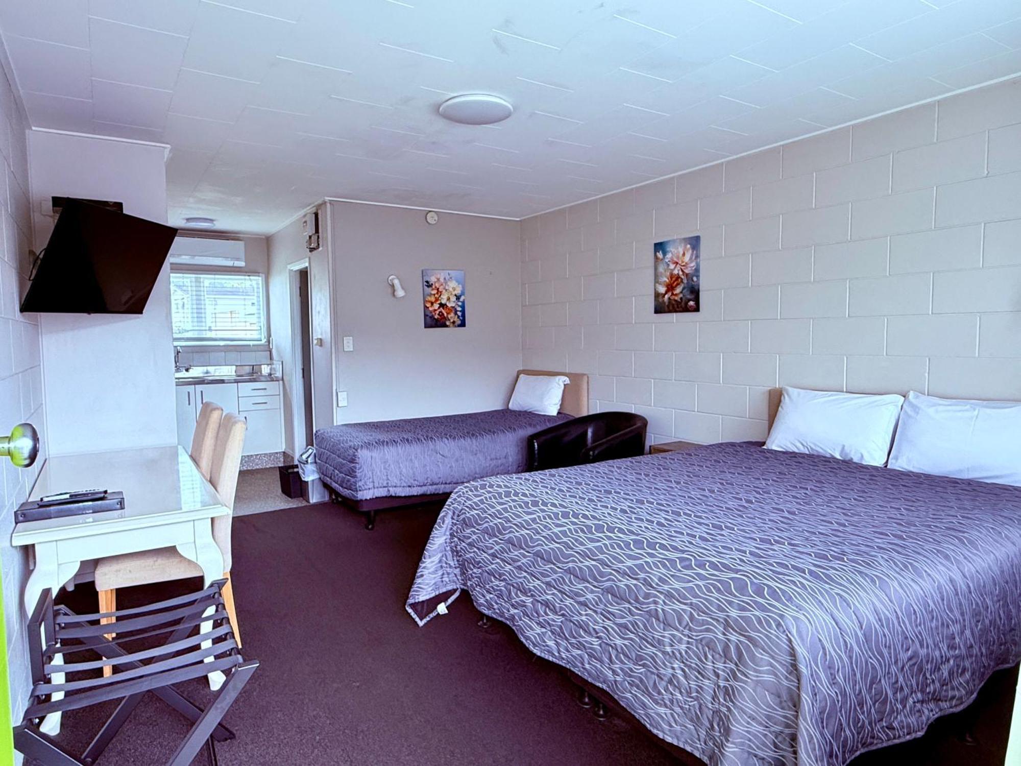 Continental Motel Whangarei Extérieur photo